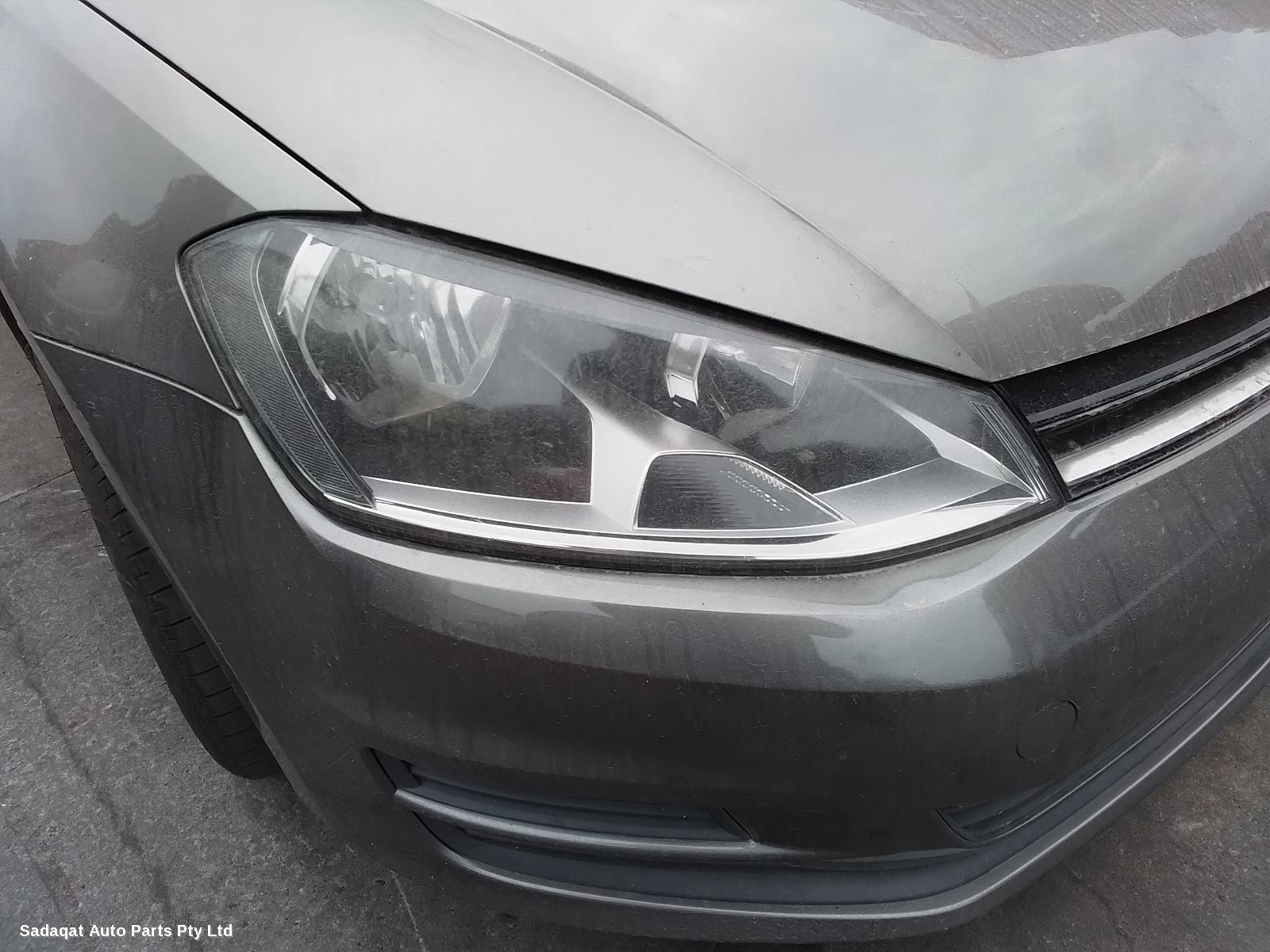 Volkswagen Golf Left Taillight