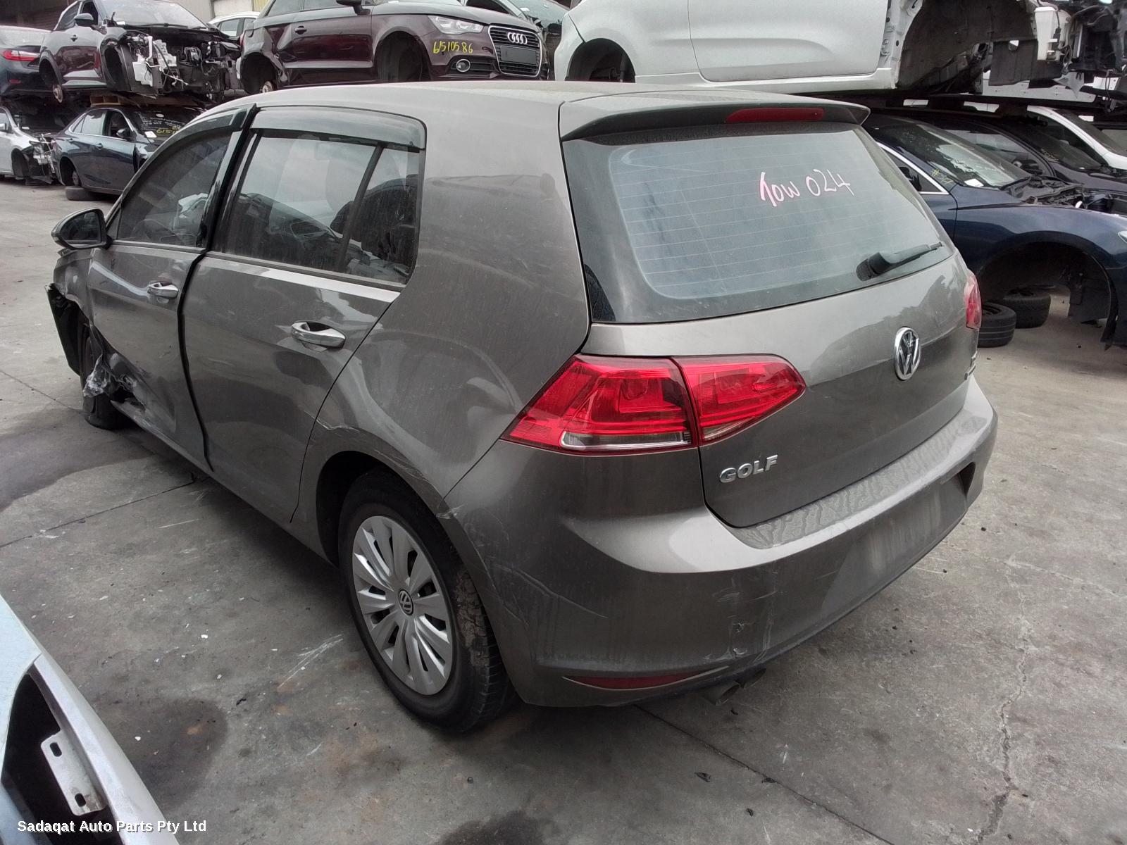 Volkswagen Golf Left Taillight