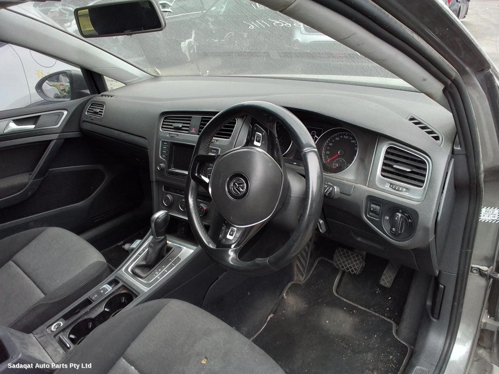 Volkswagen Golf Left Taillight