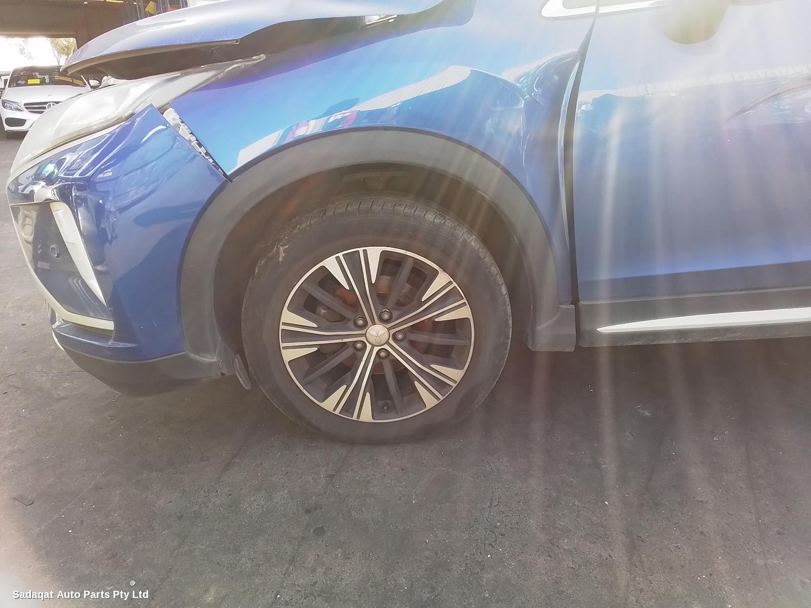 Mitsubishi Eclipse Cross Left Indicator/fog/side