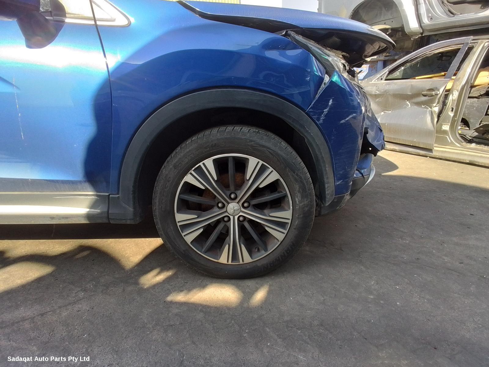 Mitsubishi Eclipse Cross Left Indicator/fog/side