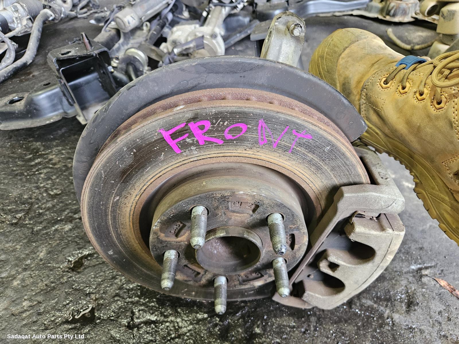 Holden Commodore Right Front Hub Assembly