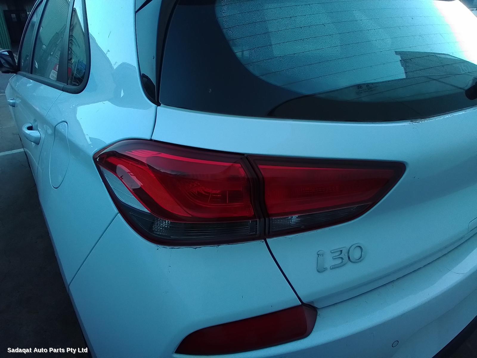 Hyundai I30 Right Front Door