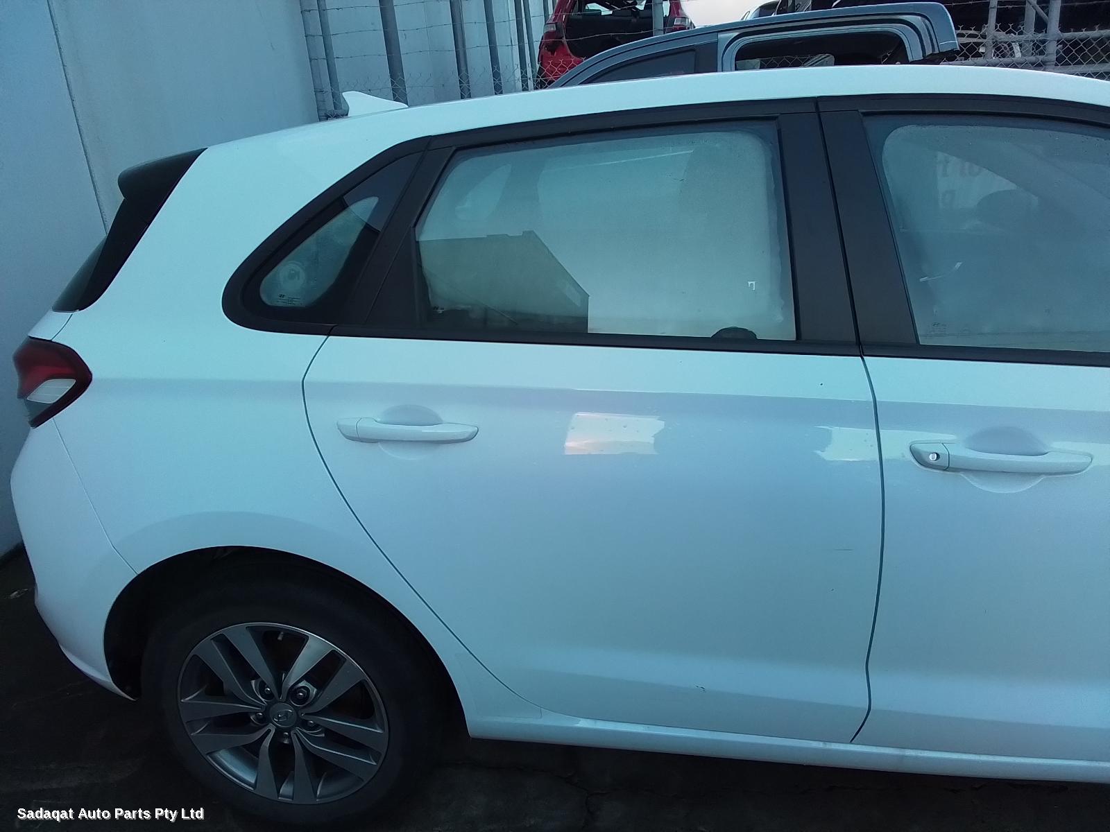 Hyundai I30 Right Front Door