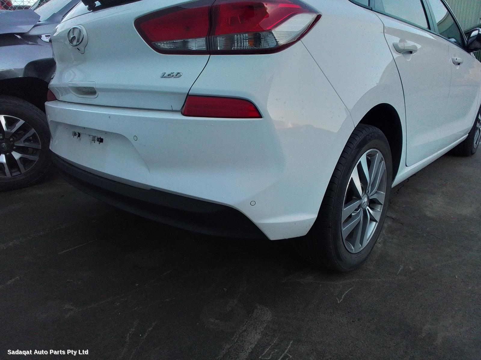 Hyundai I30 Right Front Door