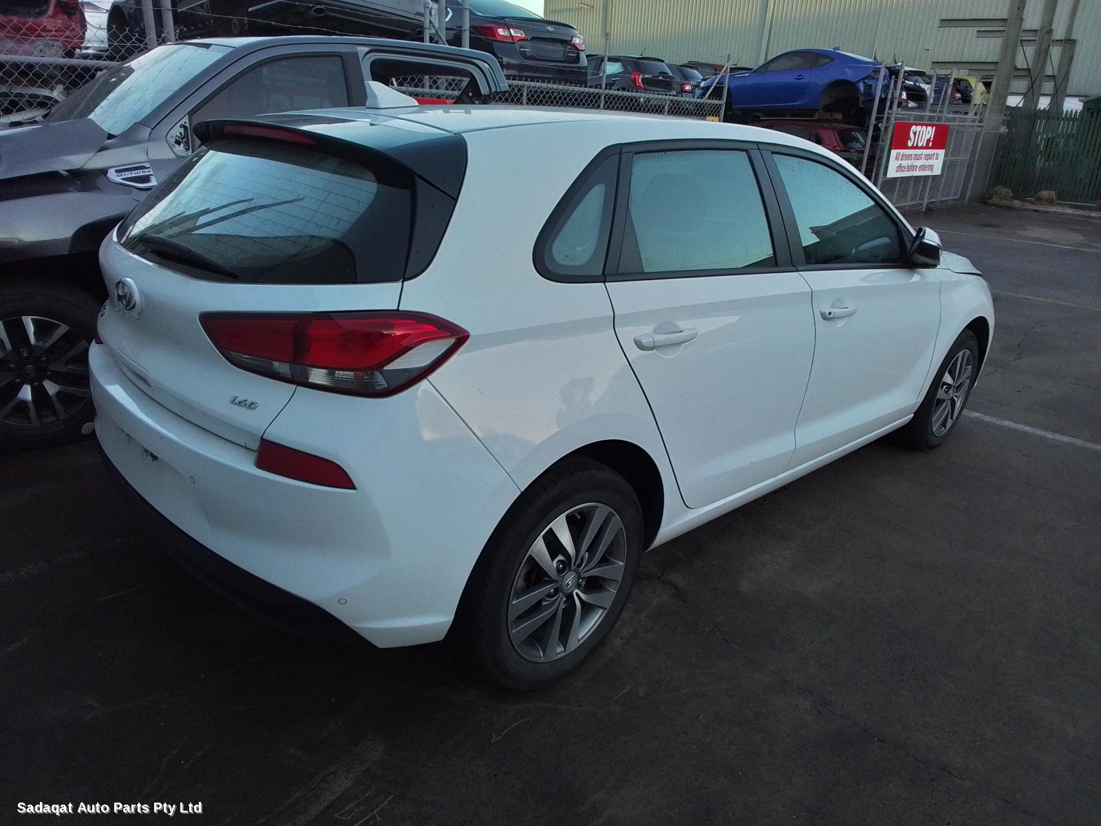 Hyundai I30 Right Front Door