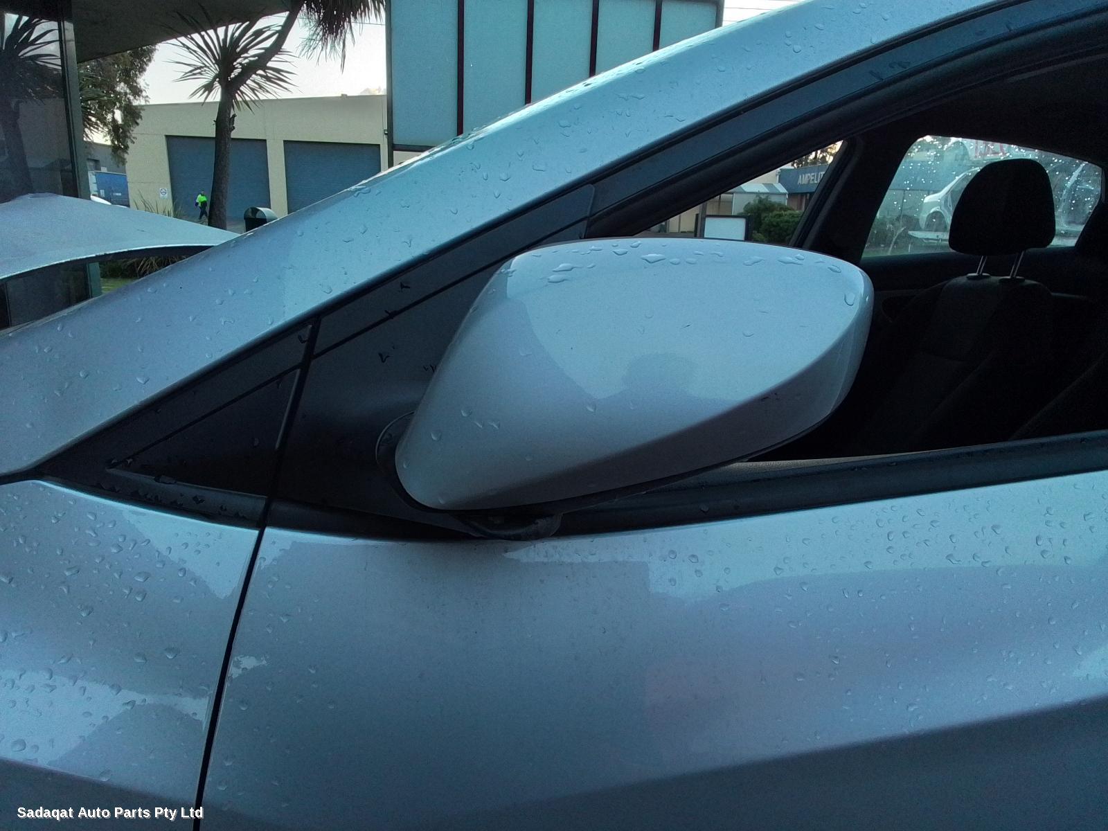 Hyundai I30 Left Door Mirror