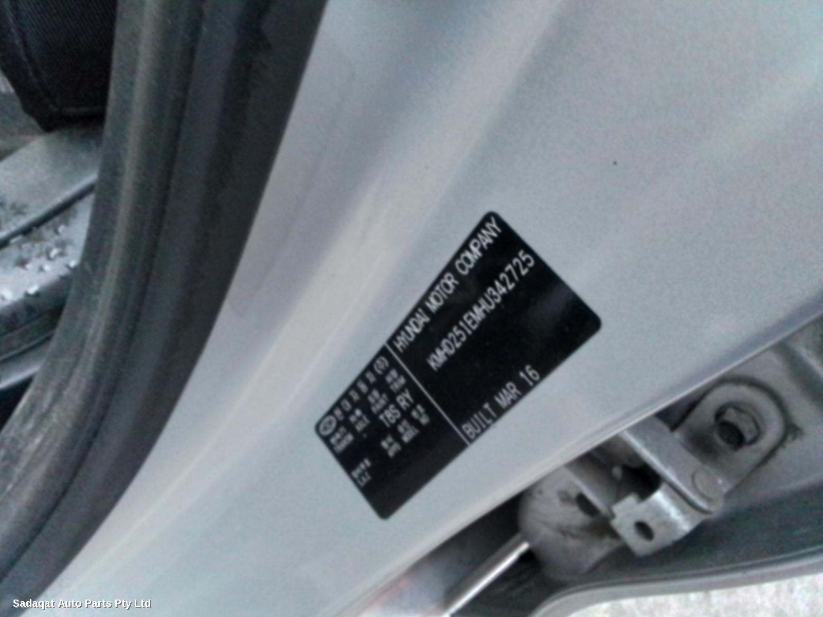 Hyundai I30 Left Door Mirror