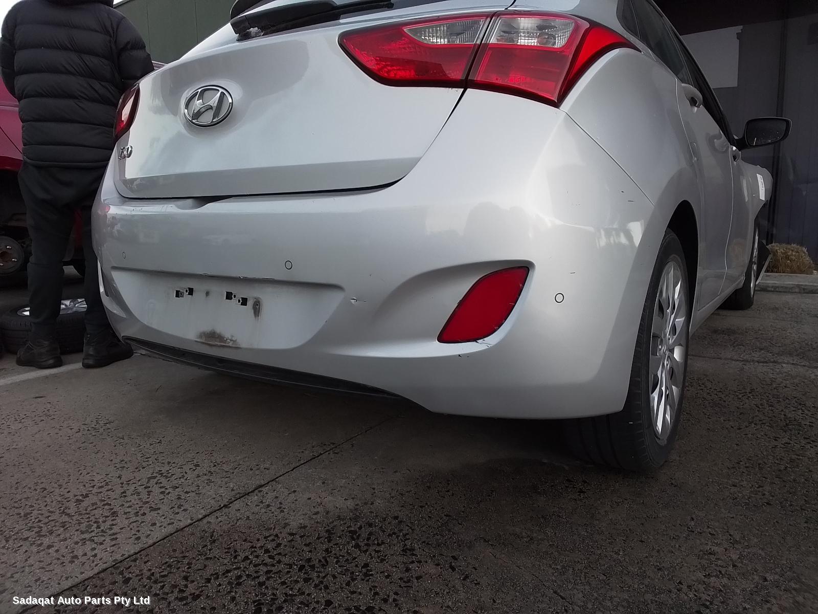 Hyundai I30 Left Door Mirror