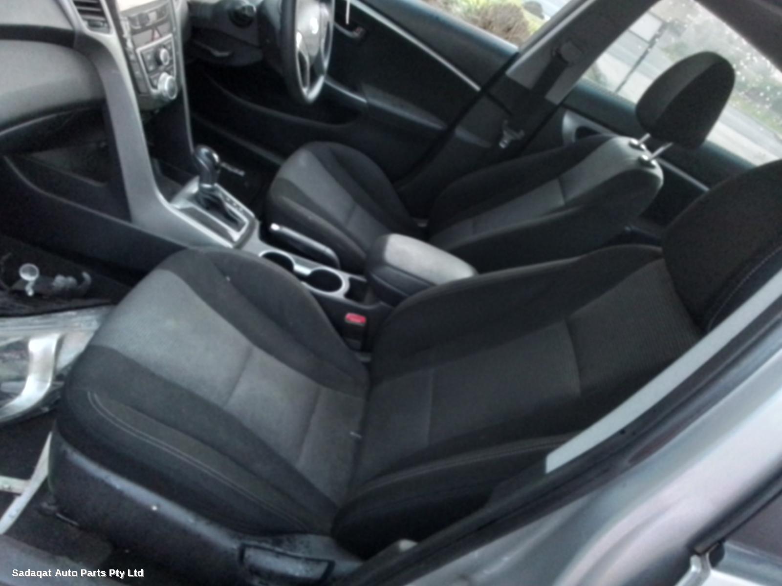 Hyundai I30 Left Door Mirror