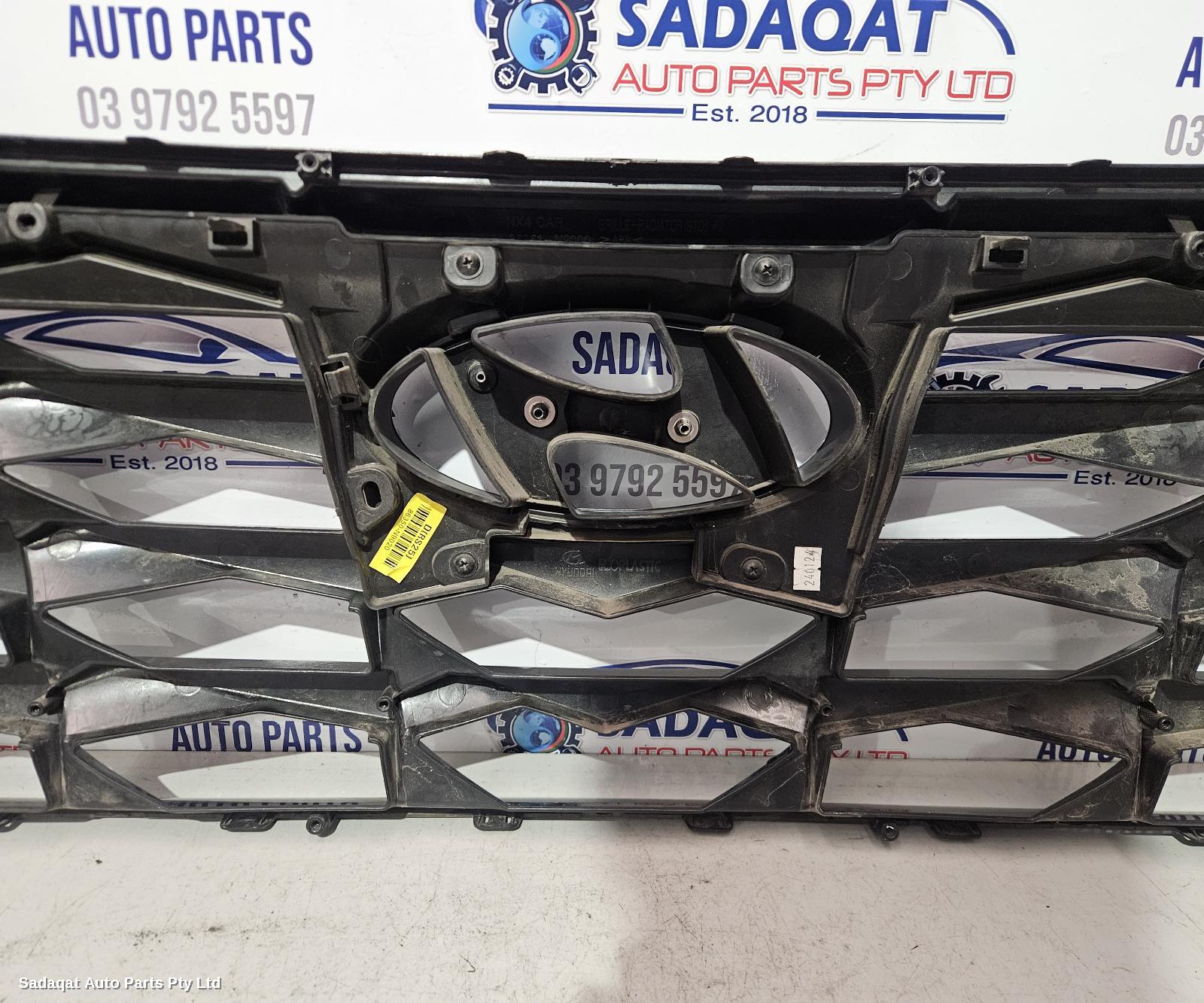 Hyundai Tucson Grille