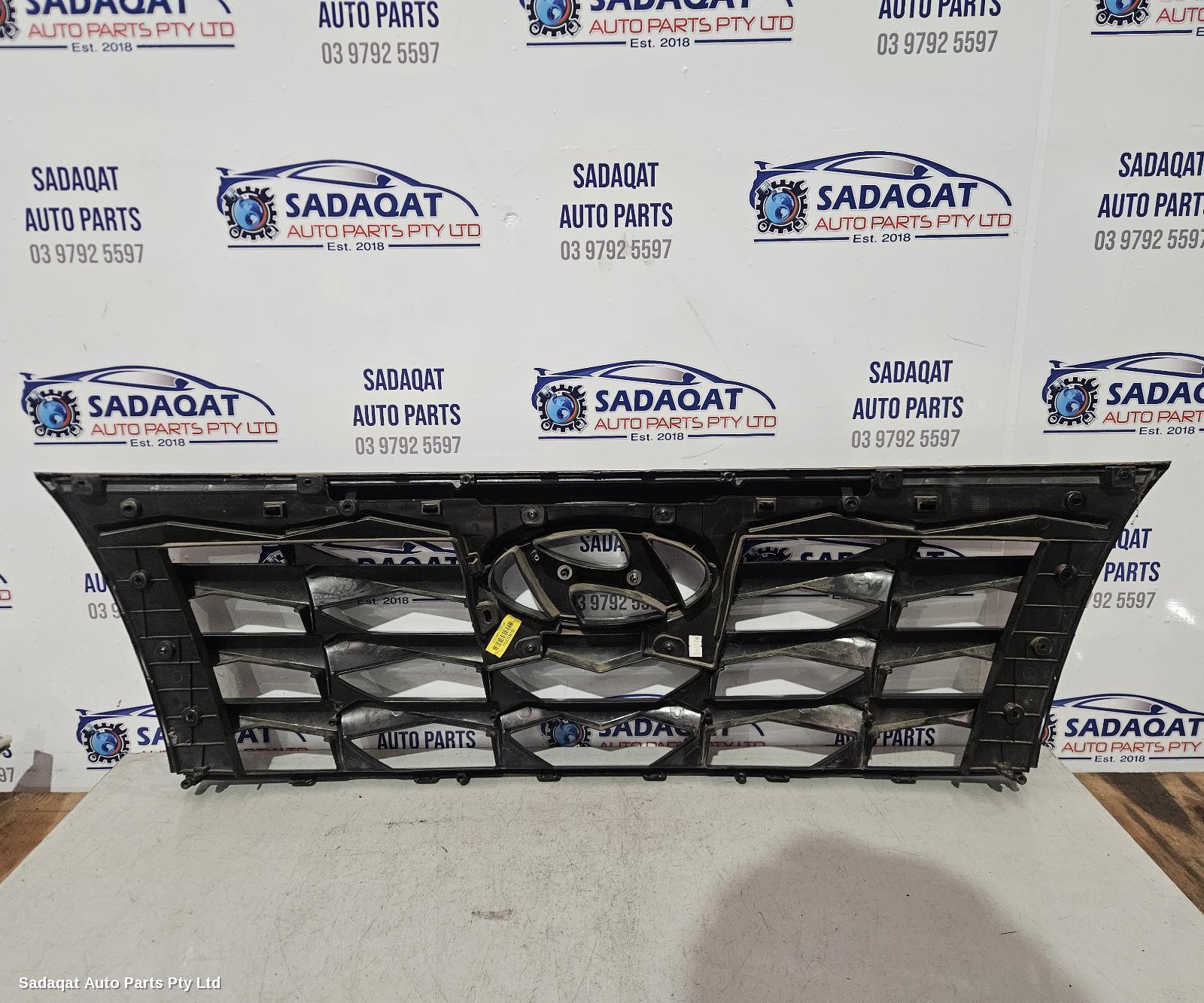 Hyundai Tucson Grille