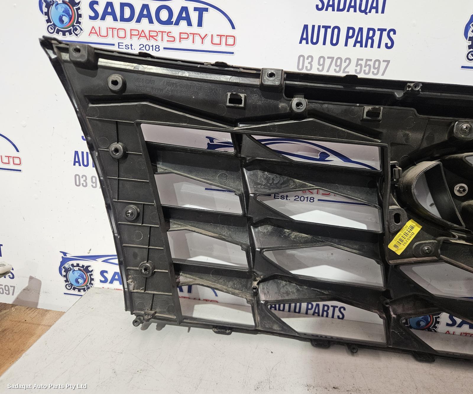 Hyundai Tucson Grille