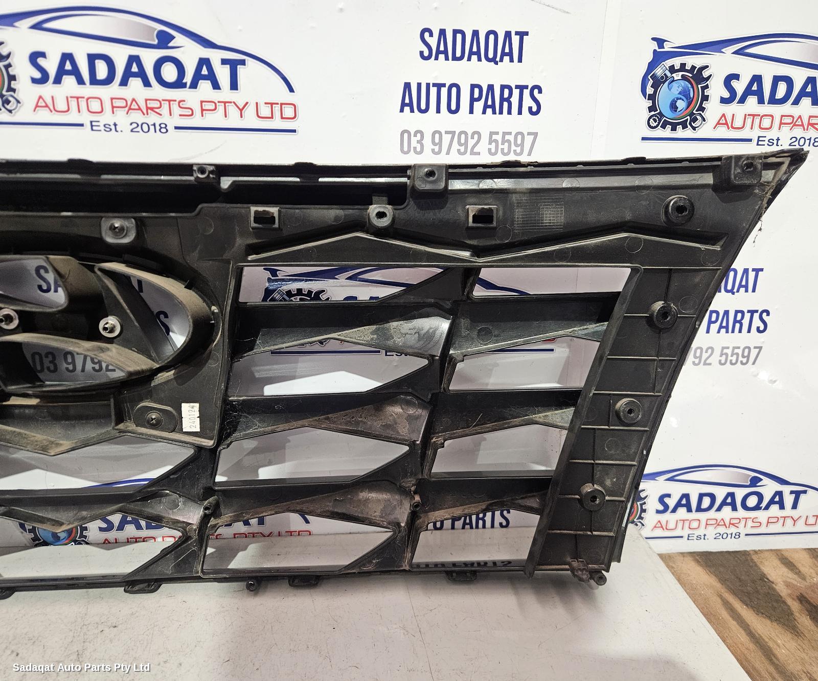 Hyundai Tucson Grille