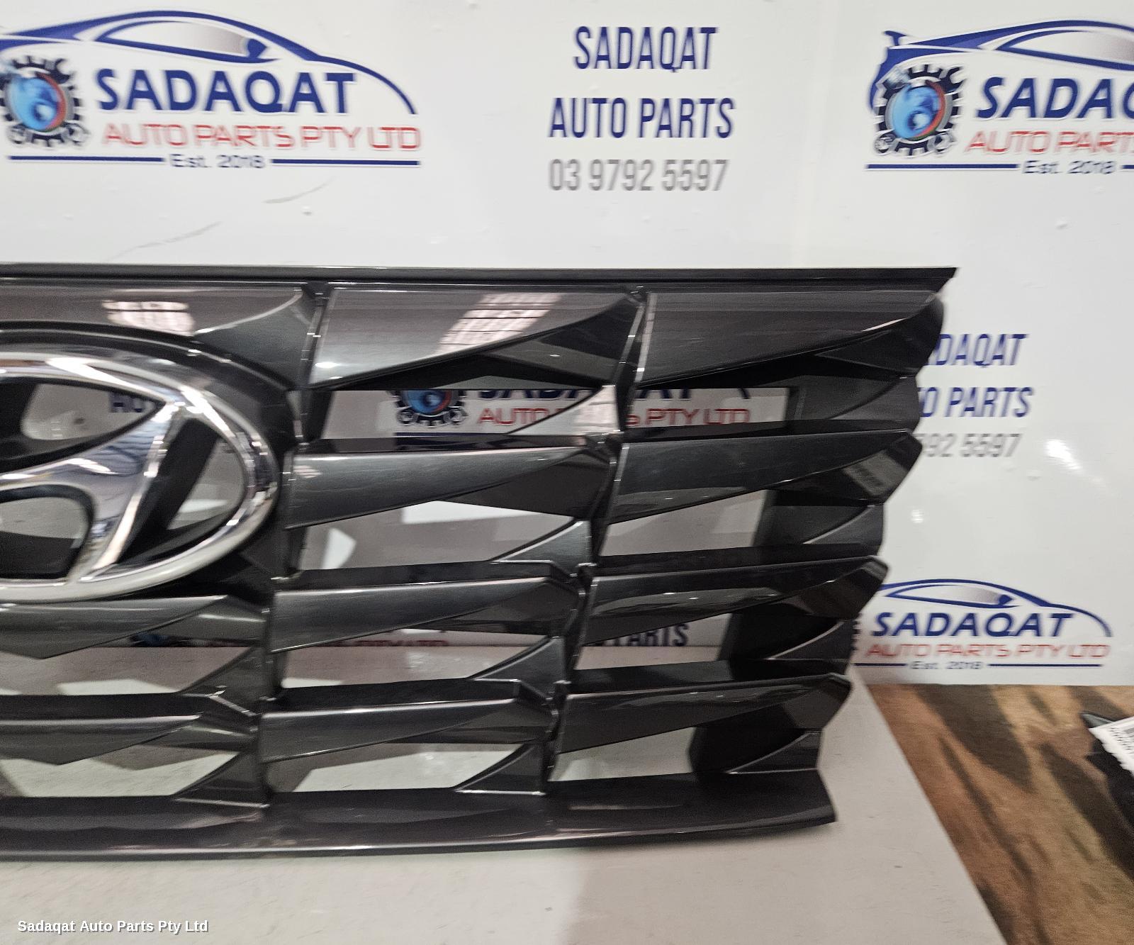 Hyundai Tucson Grille