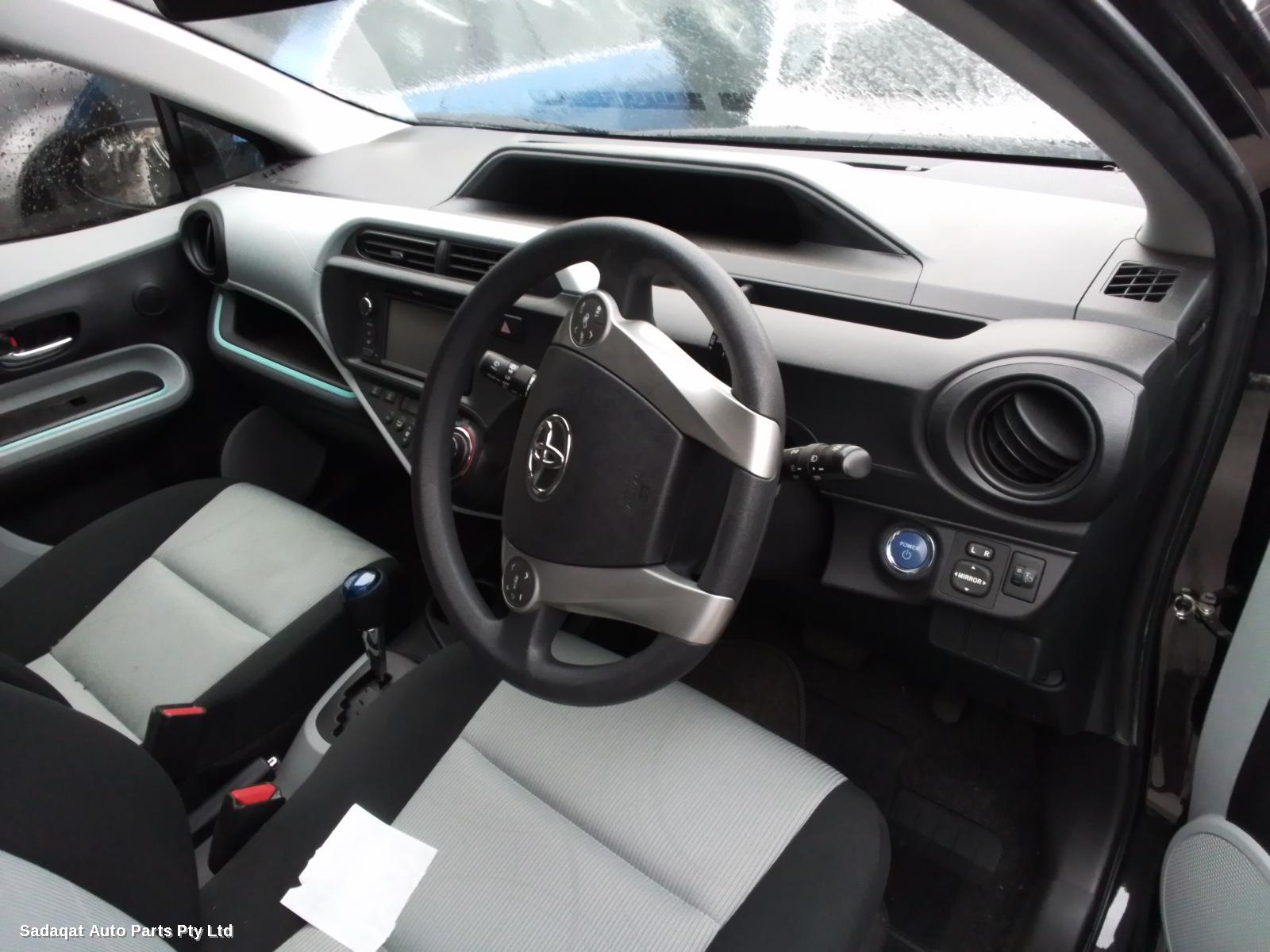 Toyota Prius Antenna