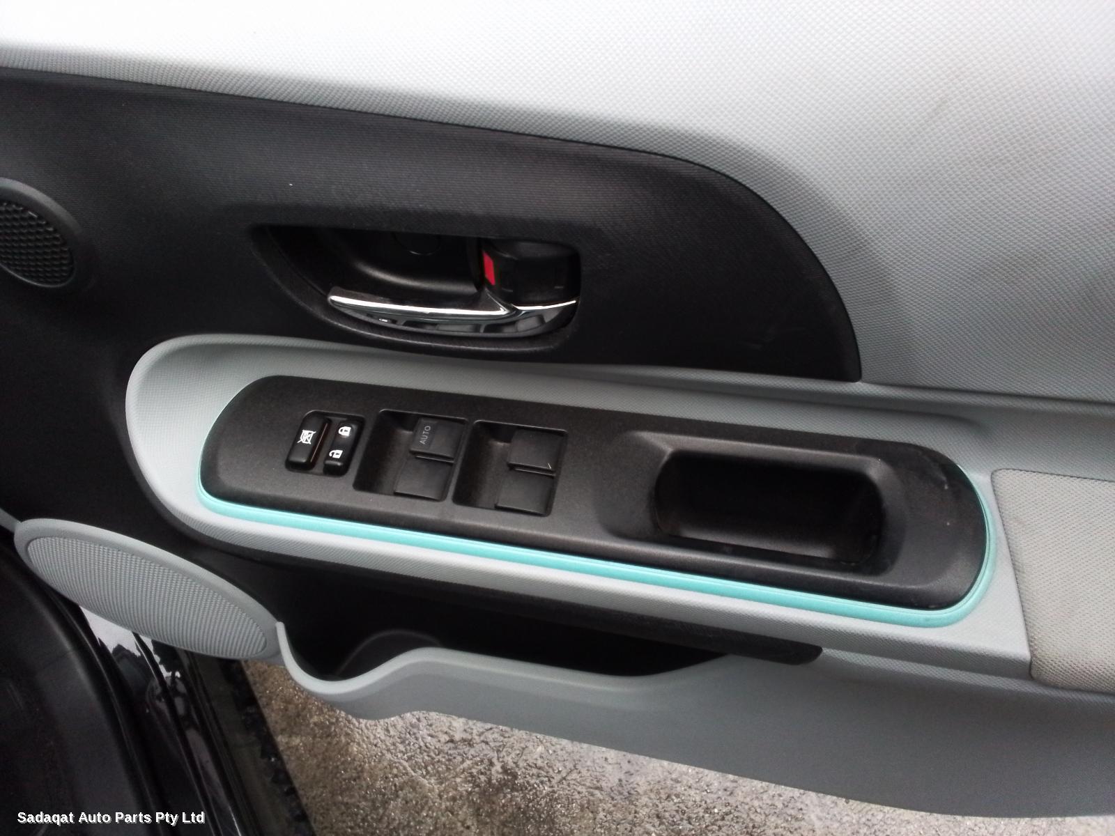 Toyota Prius Antenna