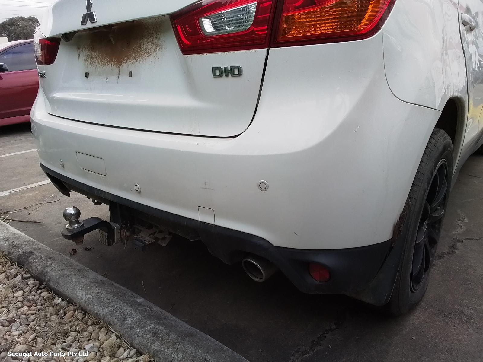 Mitsubishi Asx Left Guard