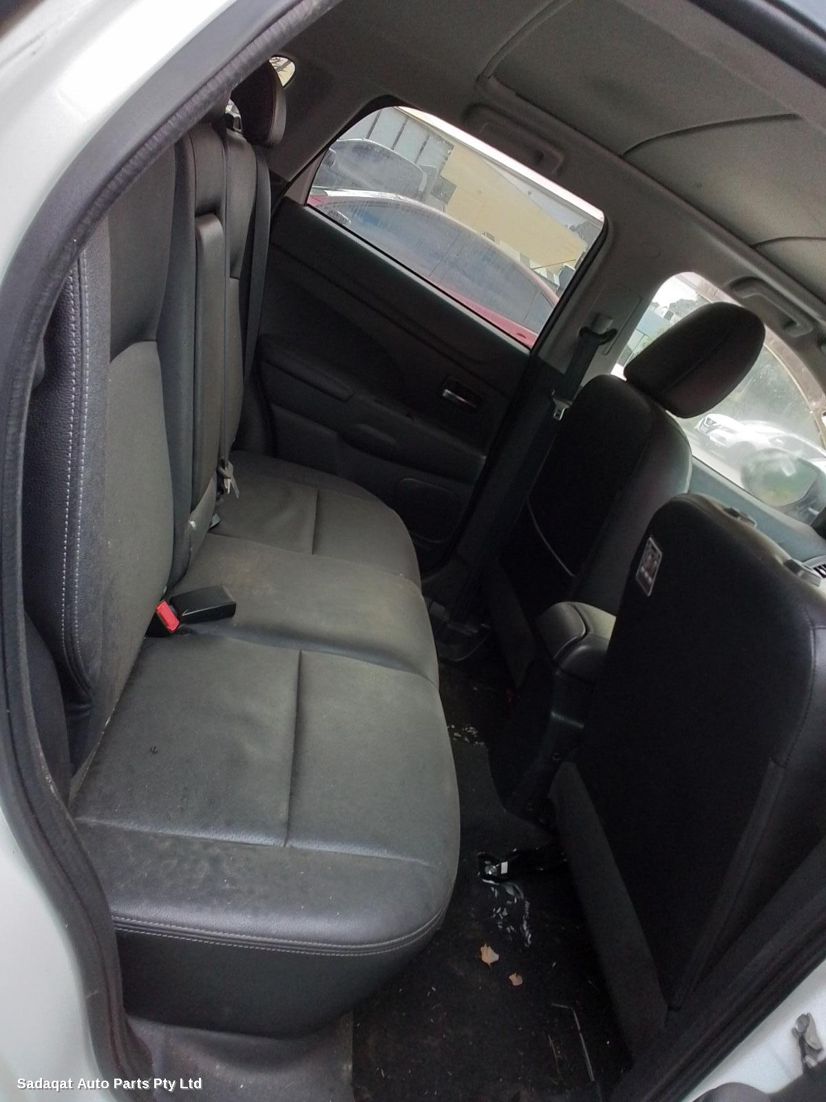 Mitsubishi Asx Left Guard