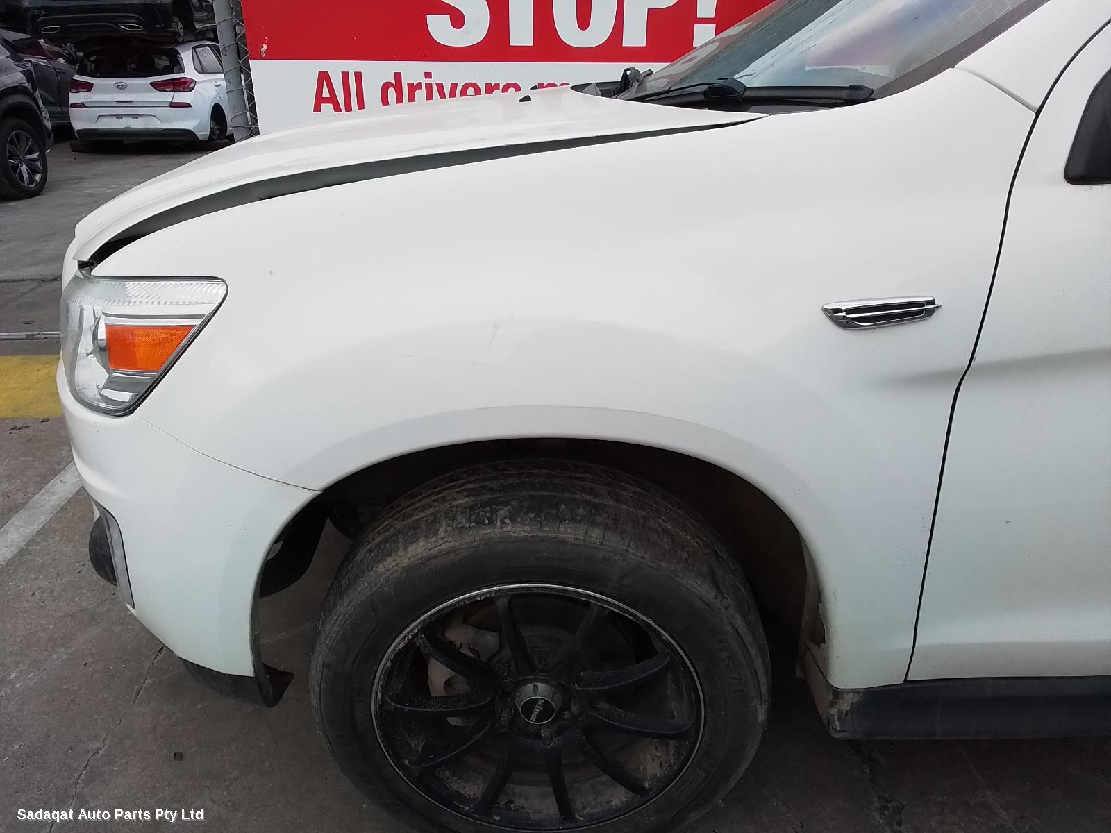 Mitsubishi Asx Left Guard