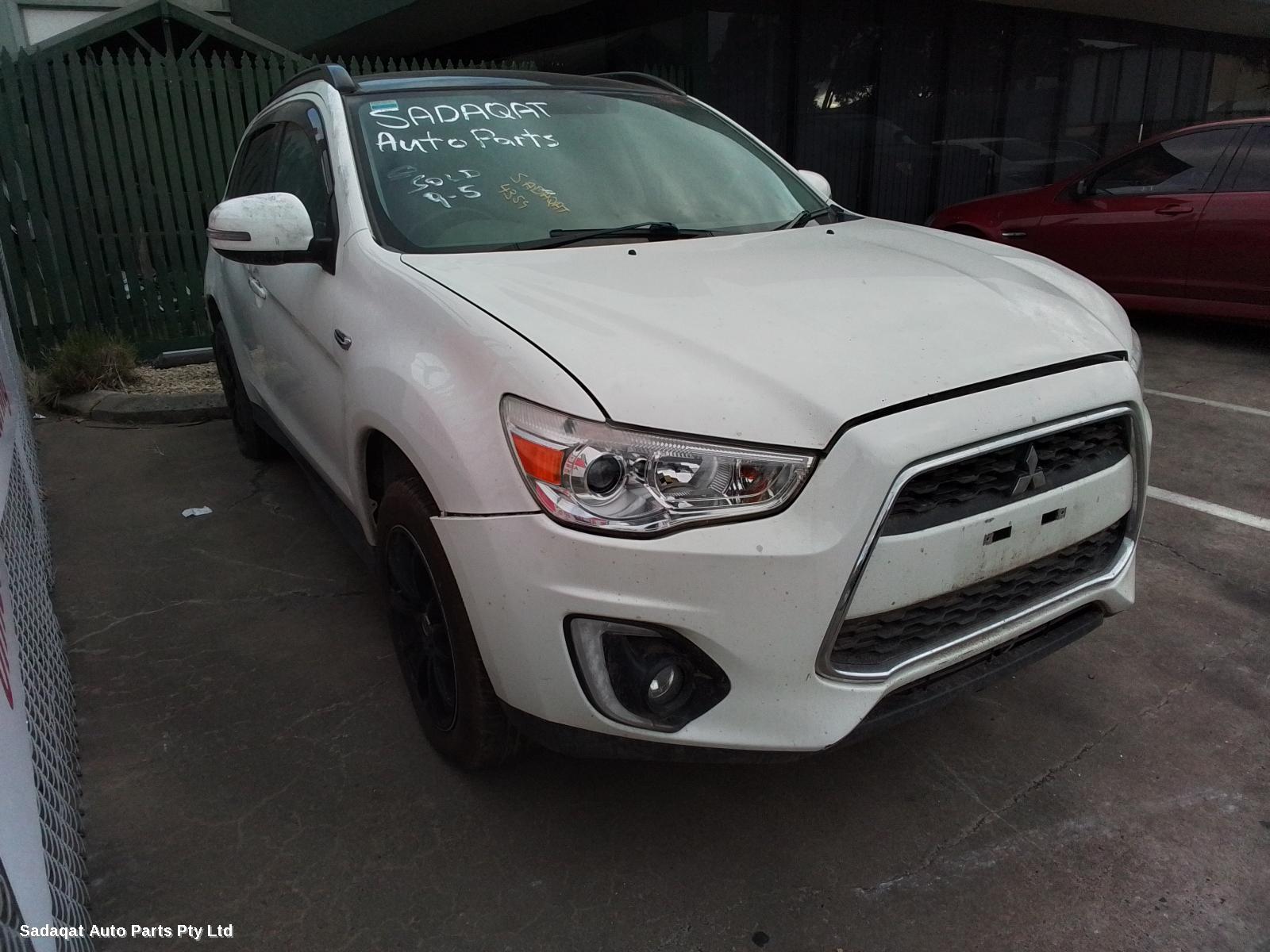 Mitsubishi Asx Left Guard