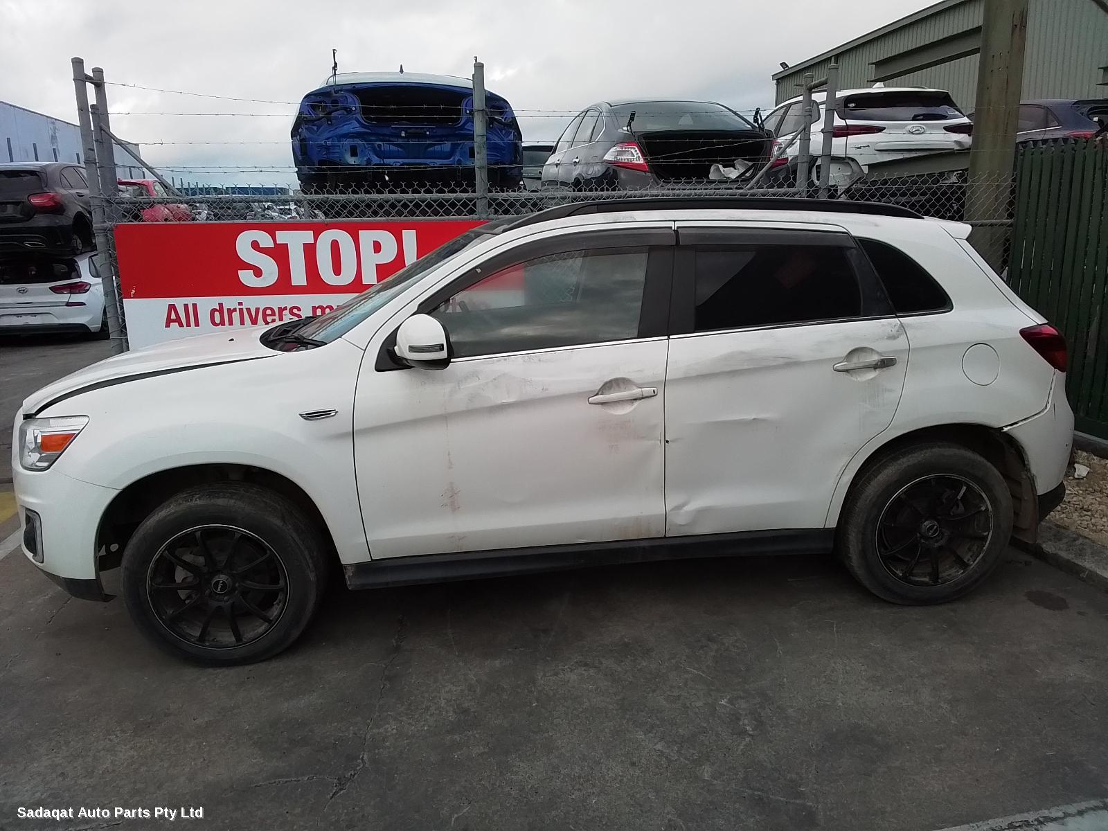 Mitsubishi Asx Left Guard