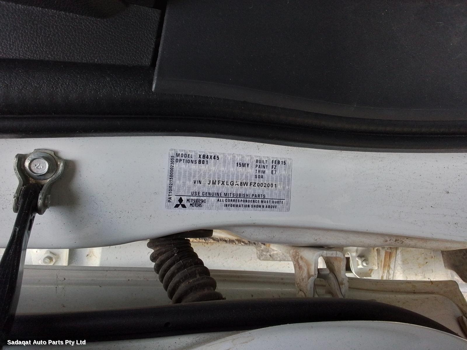 Mitsubishi Asx Left Guard