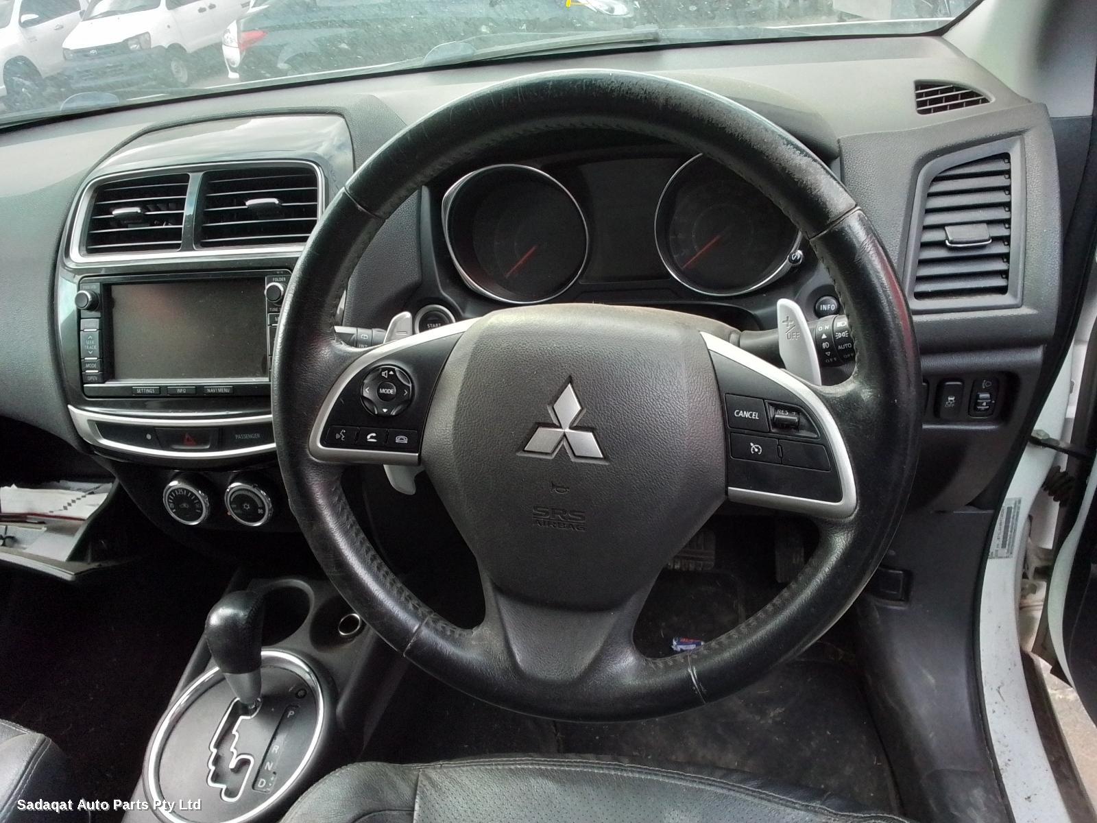 Mitsubishi Asx Left Guard