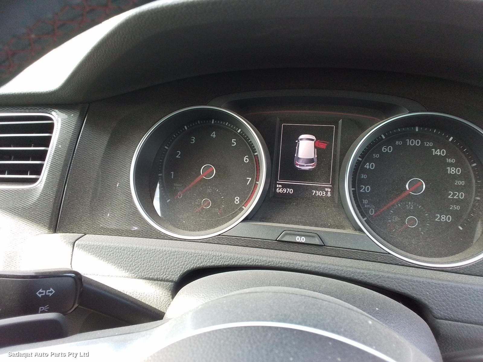 Volkswagen Golf Misc Switch/relay