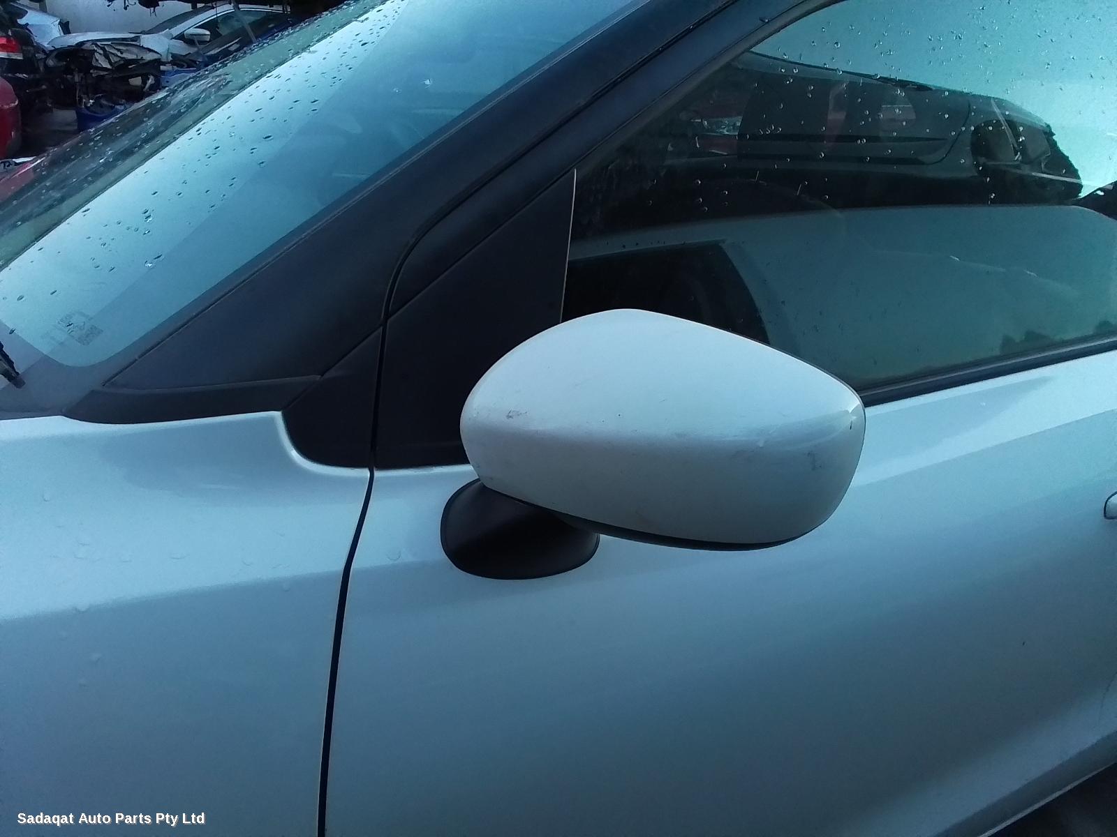 Suzuki Baleno Seatbelt/stalk