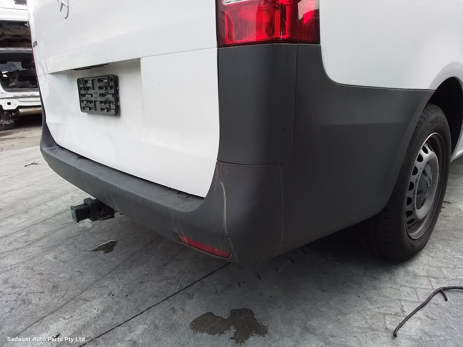 Mercedes Vito Left Taillight