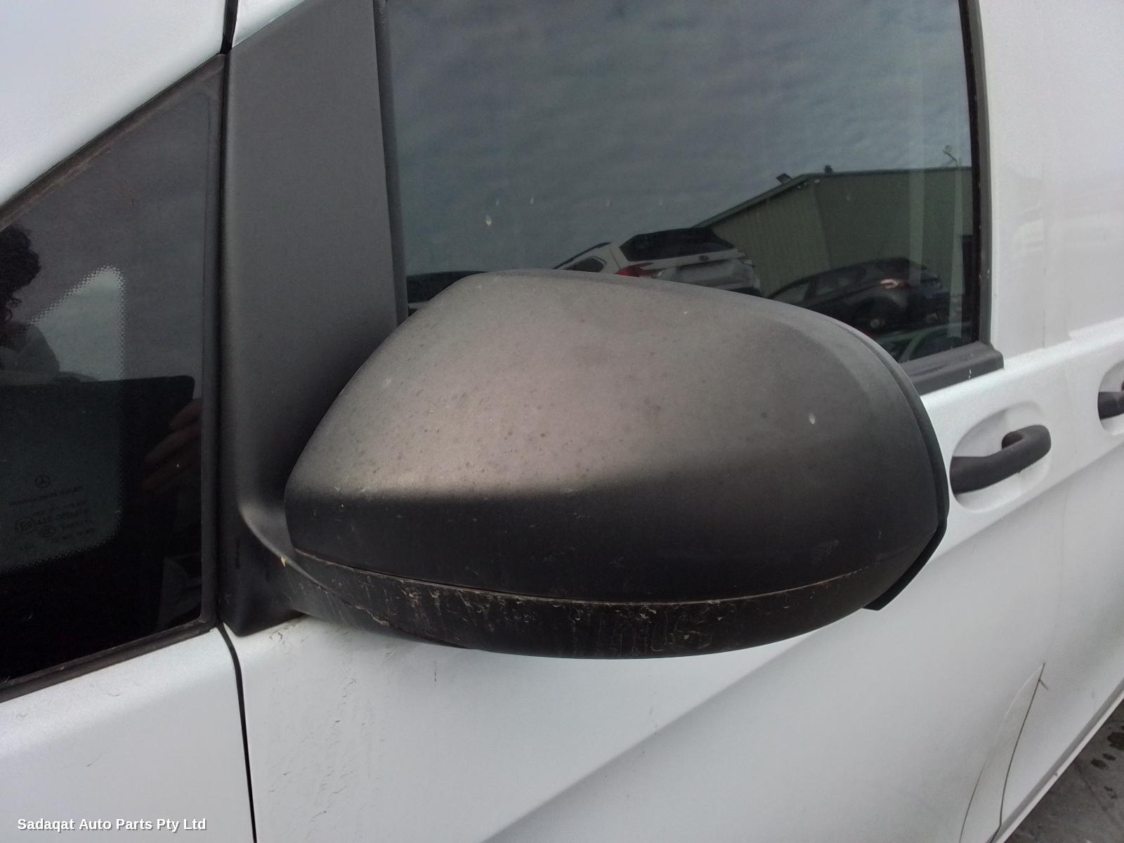 Mercedes Vito Left Taillight