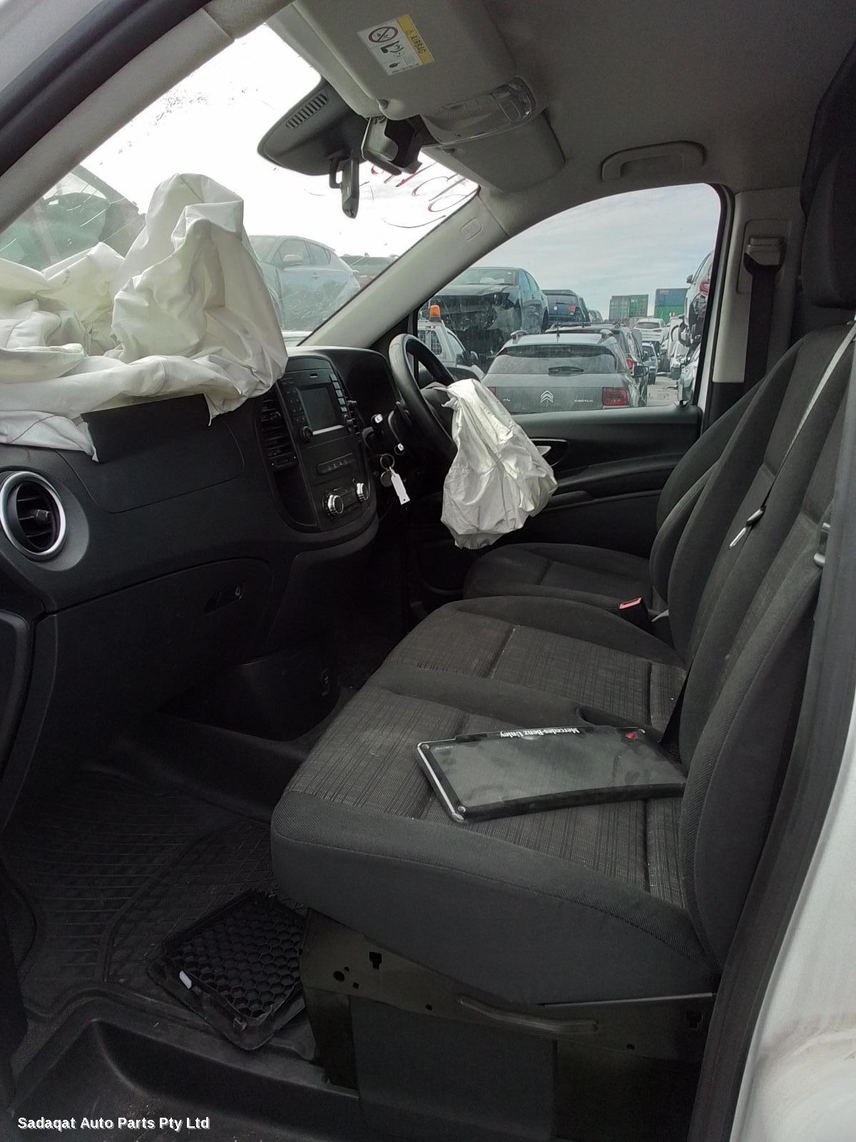 Mercedes Vito Left Taillight