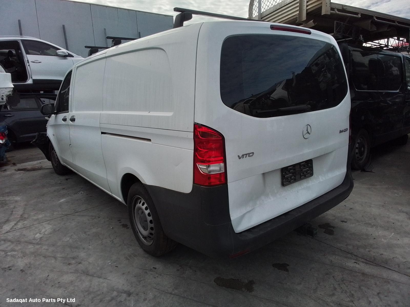 Mercedes Vito Left Taillight