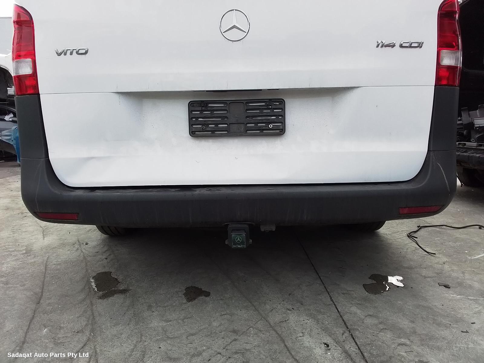 Mercedes Vito Left Taillight