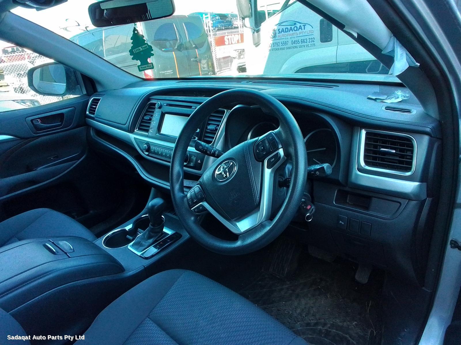 Toyota Kluger Left Door Mirror