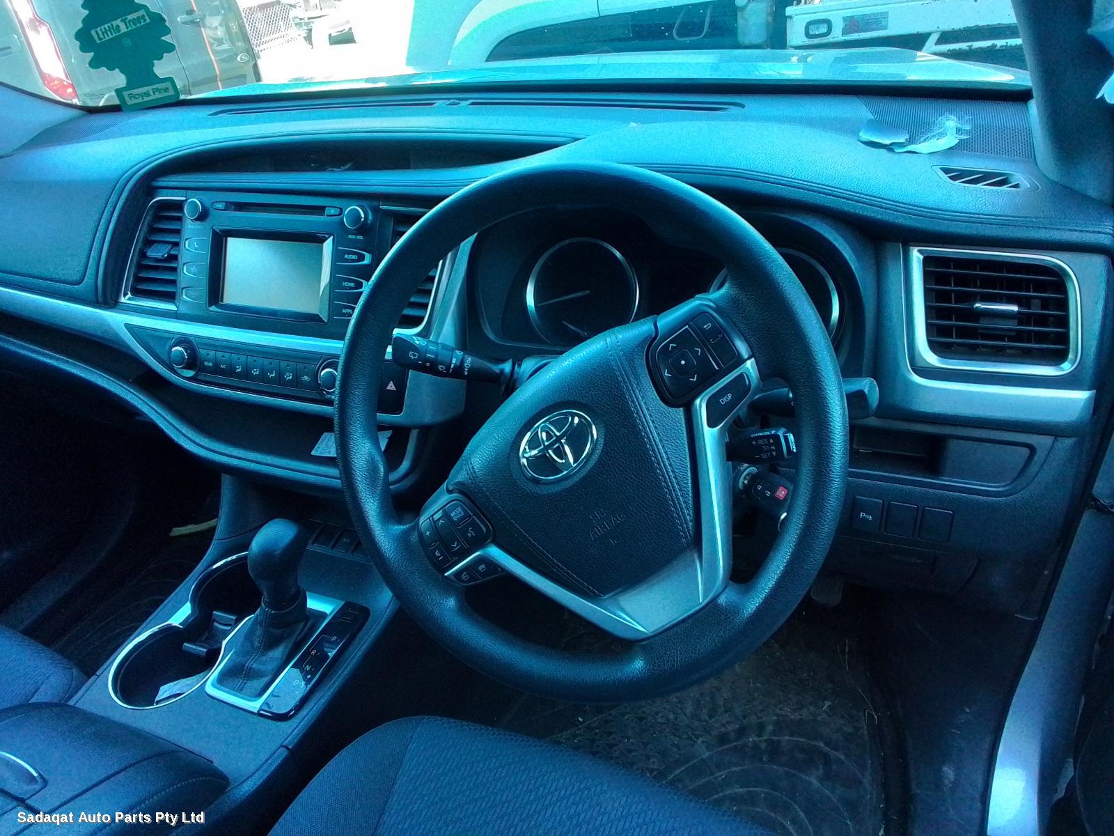 Toyota Kluger Left Door Mirror