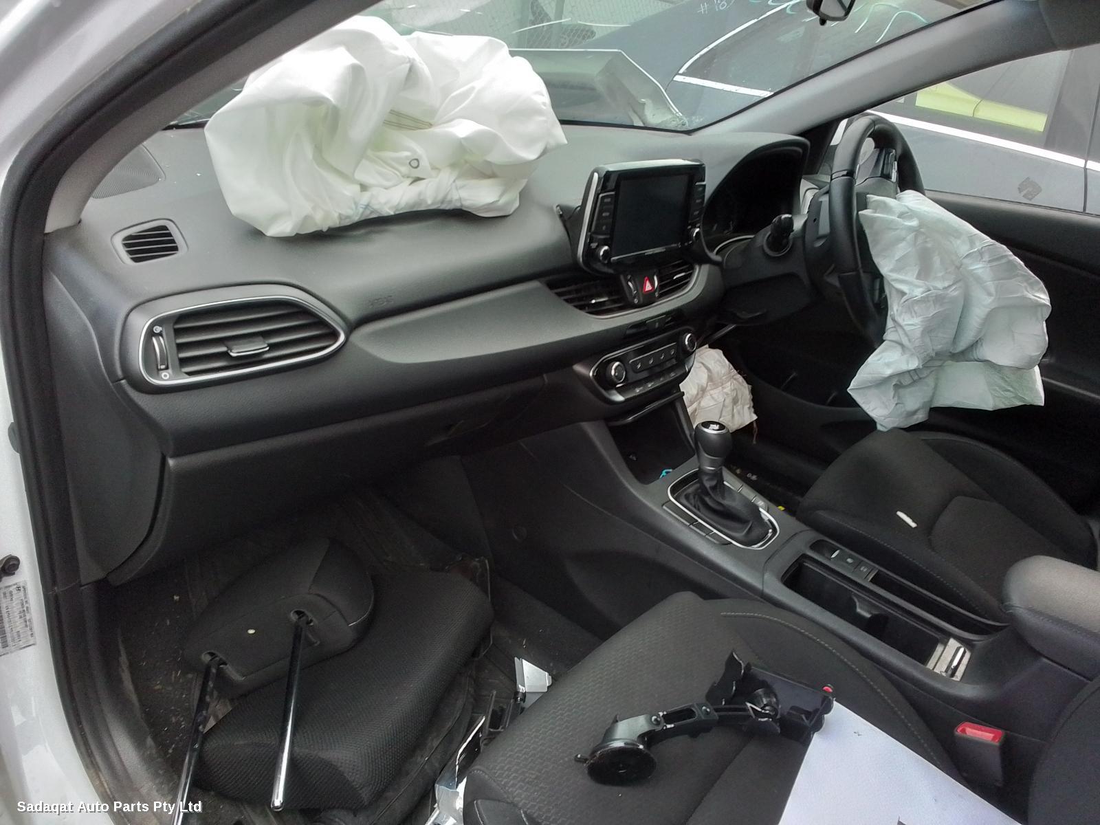 Hyundai I30 Right Door Mirror