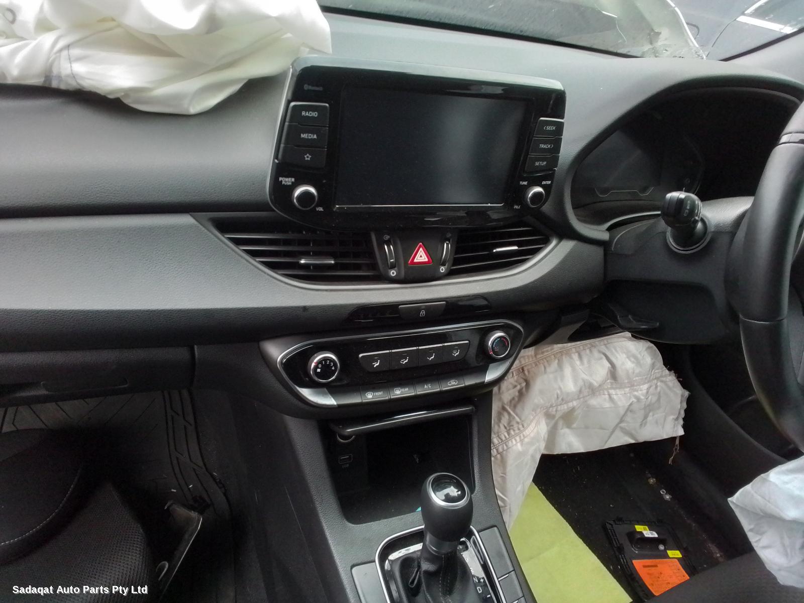 Hyundai I30 Right Door Mirror