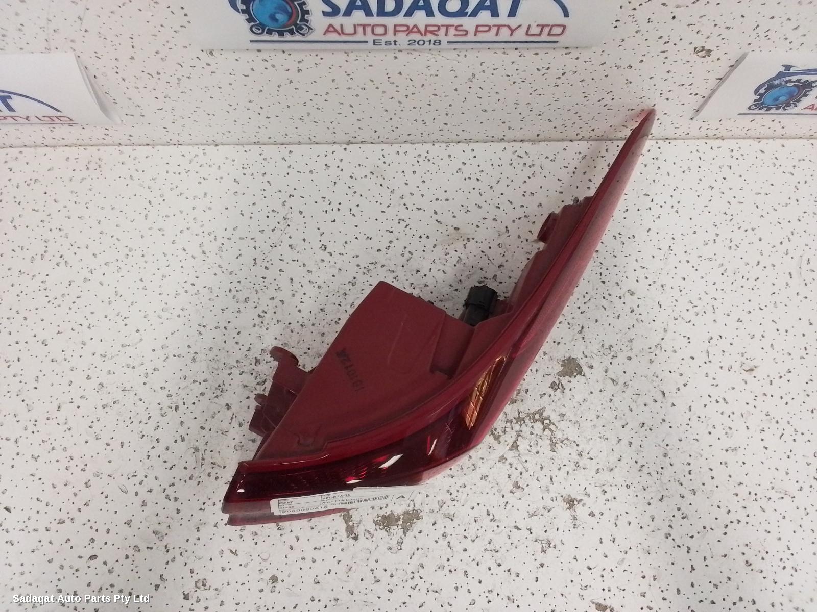 Kia Sportage Right Taillight