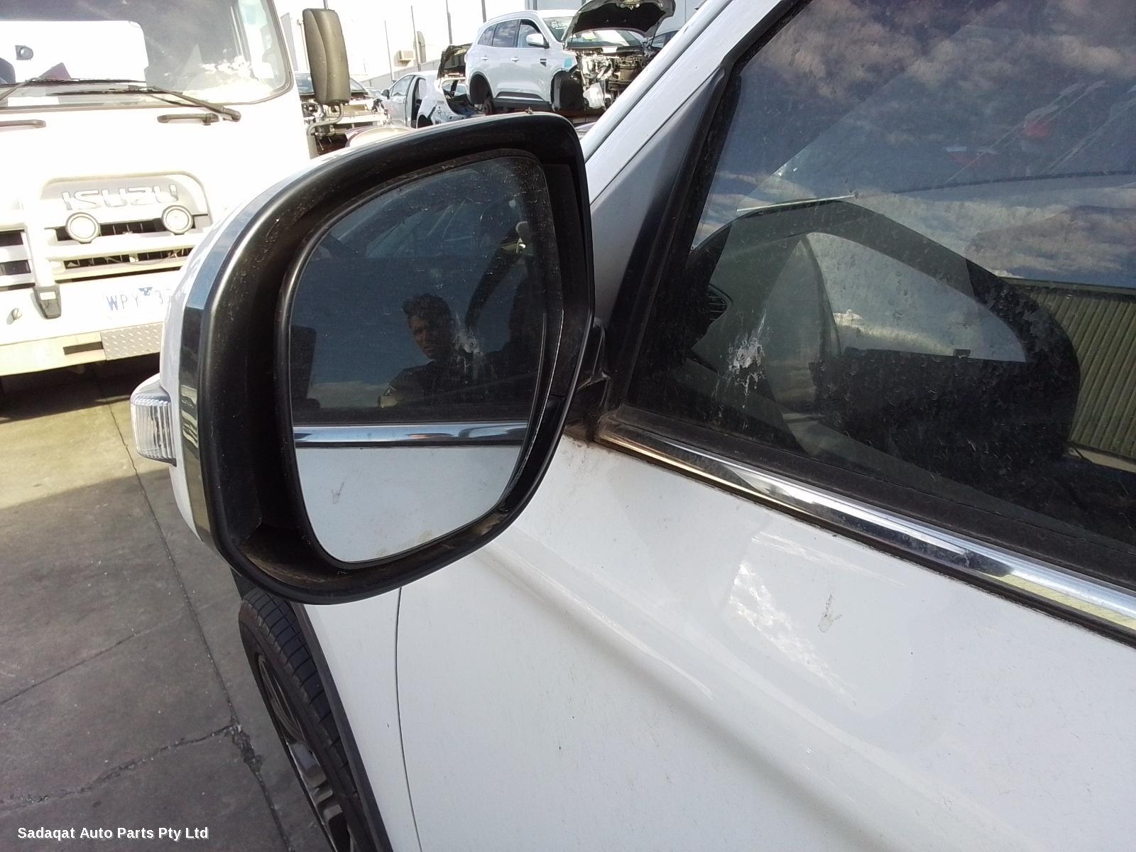 Mitsubishi Outlander Right Door Mirror