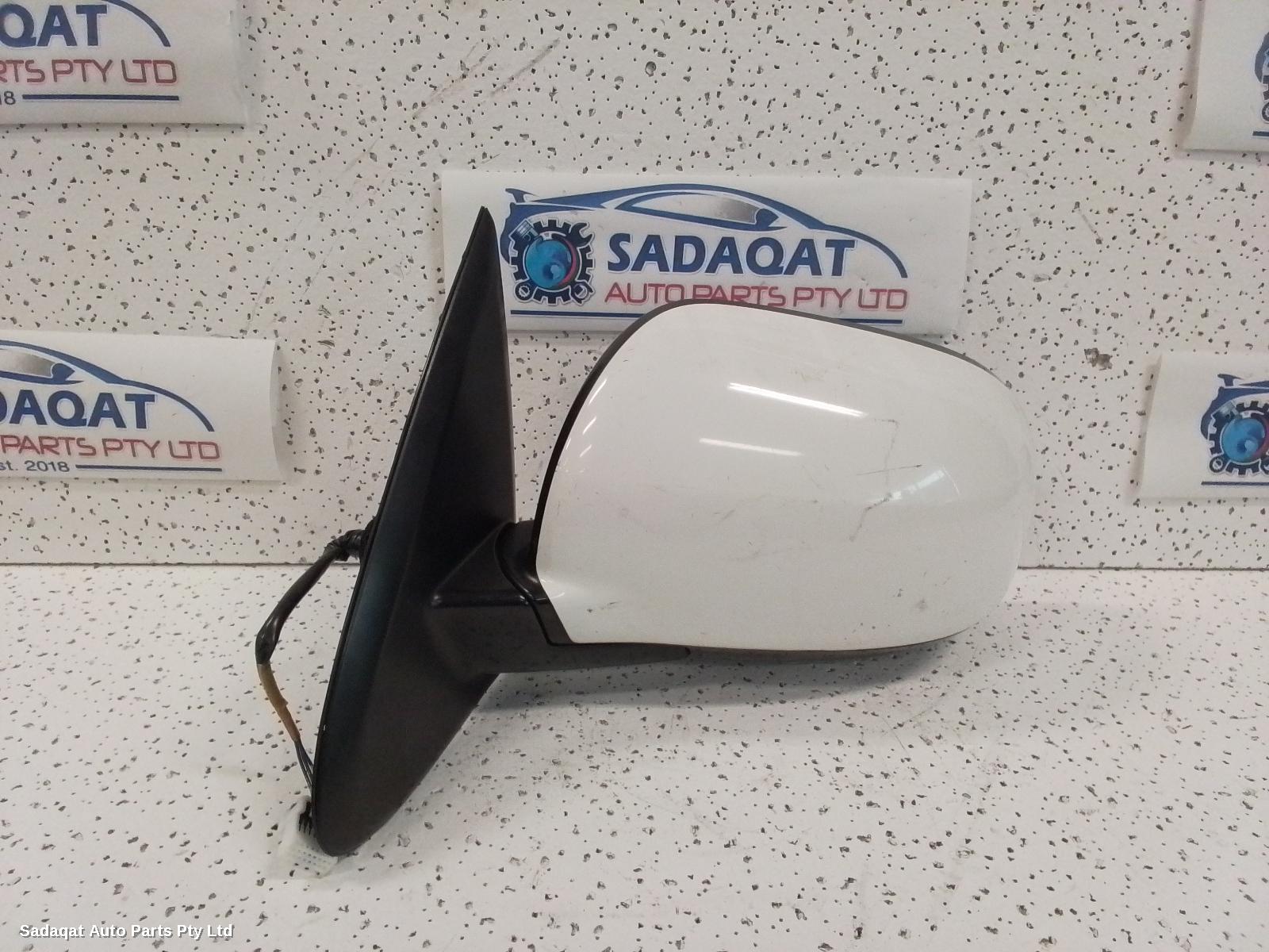 Mitsubishi Outlander Left Door Mirror