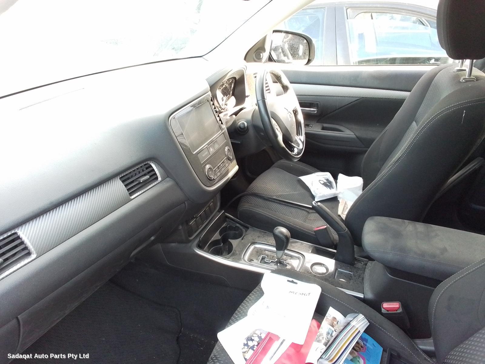 Mitsubishi Outlander Right Door Mirror