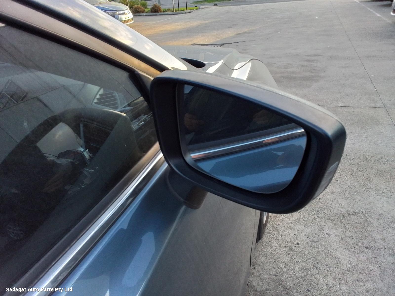 Mazda 3 Right Door Mirror