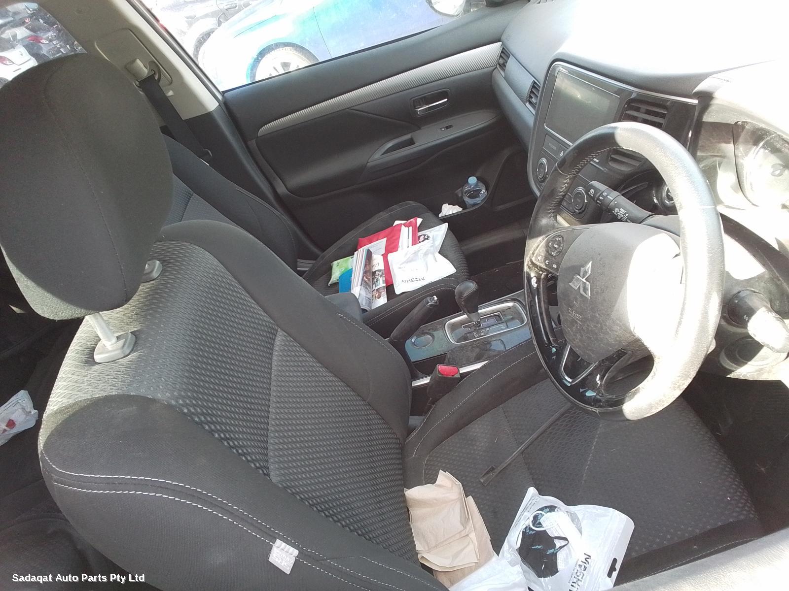 Mitsubishi Outlander Right Door Mirror