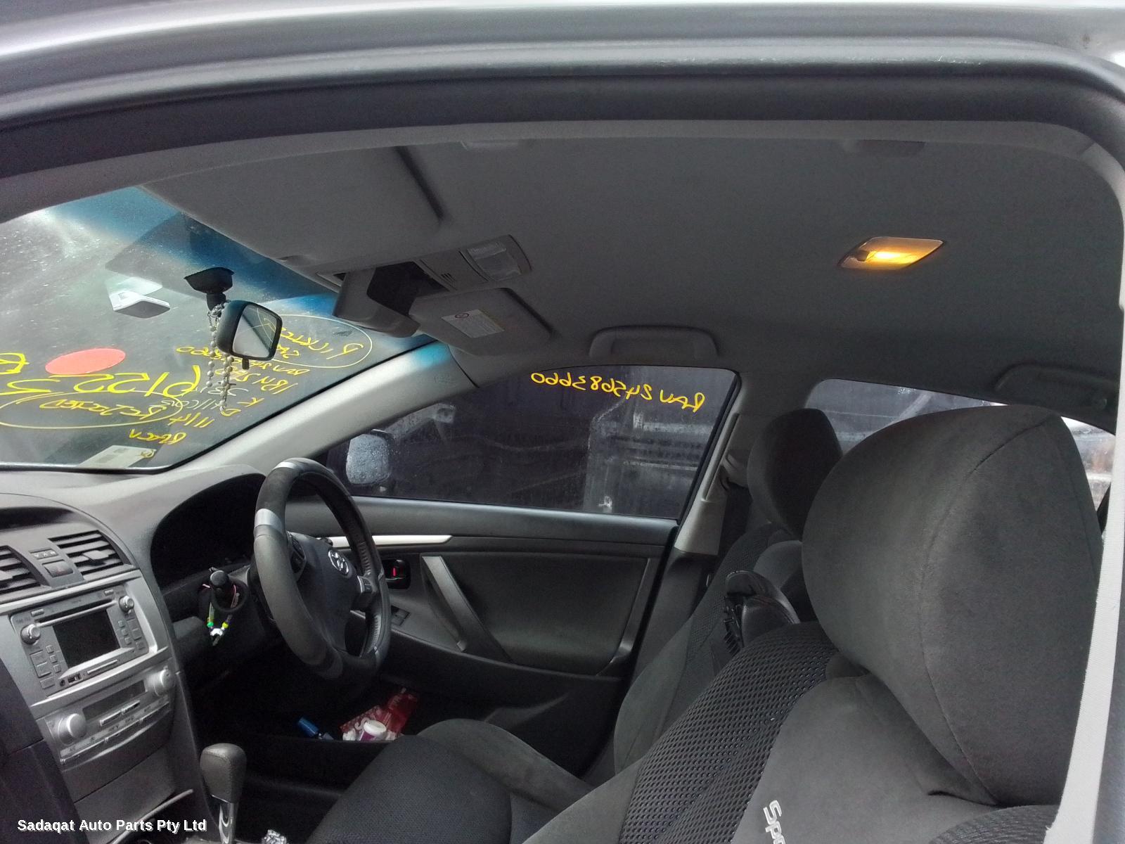 Toyota Aurion Washer Bottle