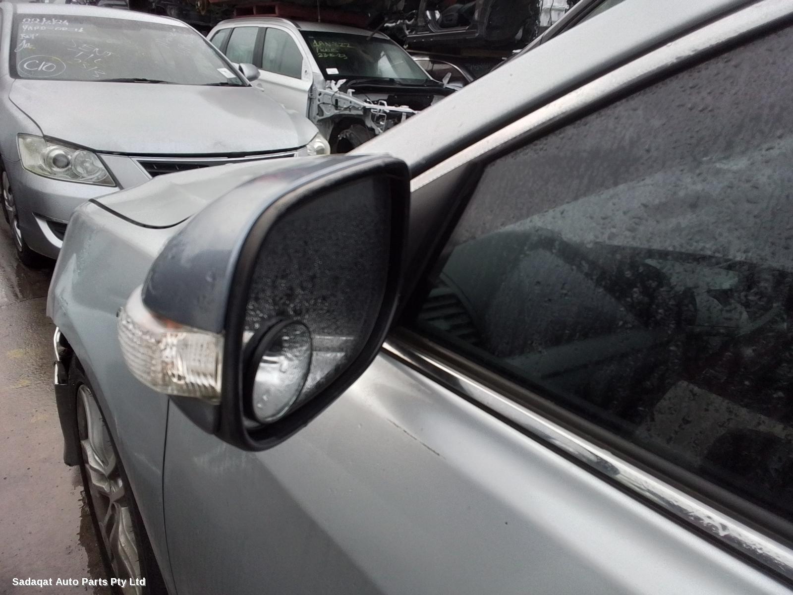 Toyota Aurion Washer Bottle