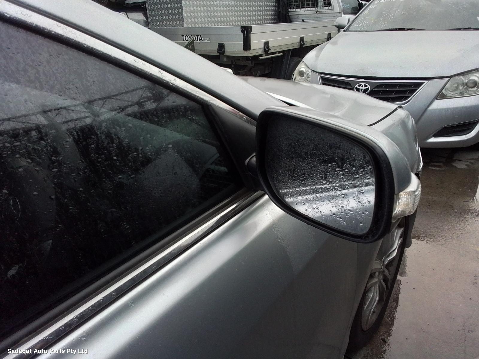 Toyota Aurion Washer Bottle