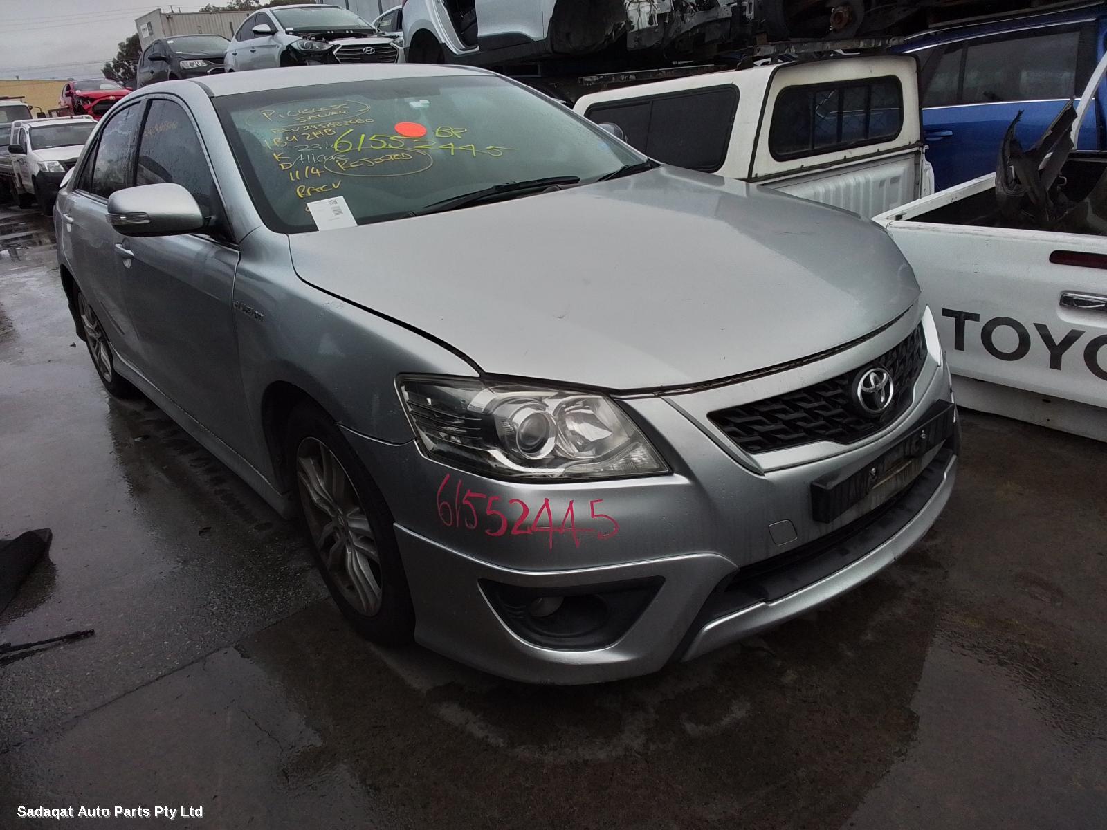 Toyota Aurion Washer Bottle