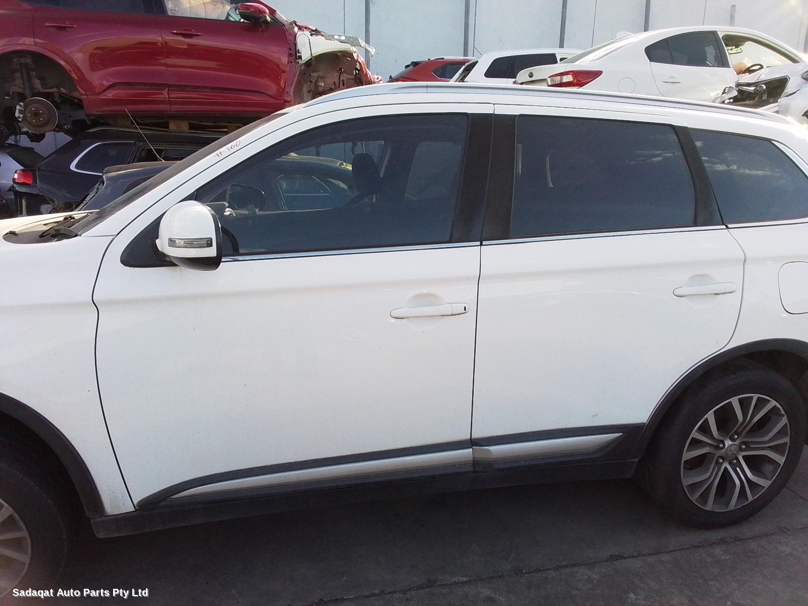 Mitsubishi Outlander Right Door Mirror